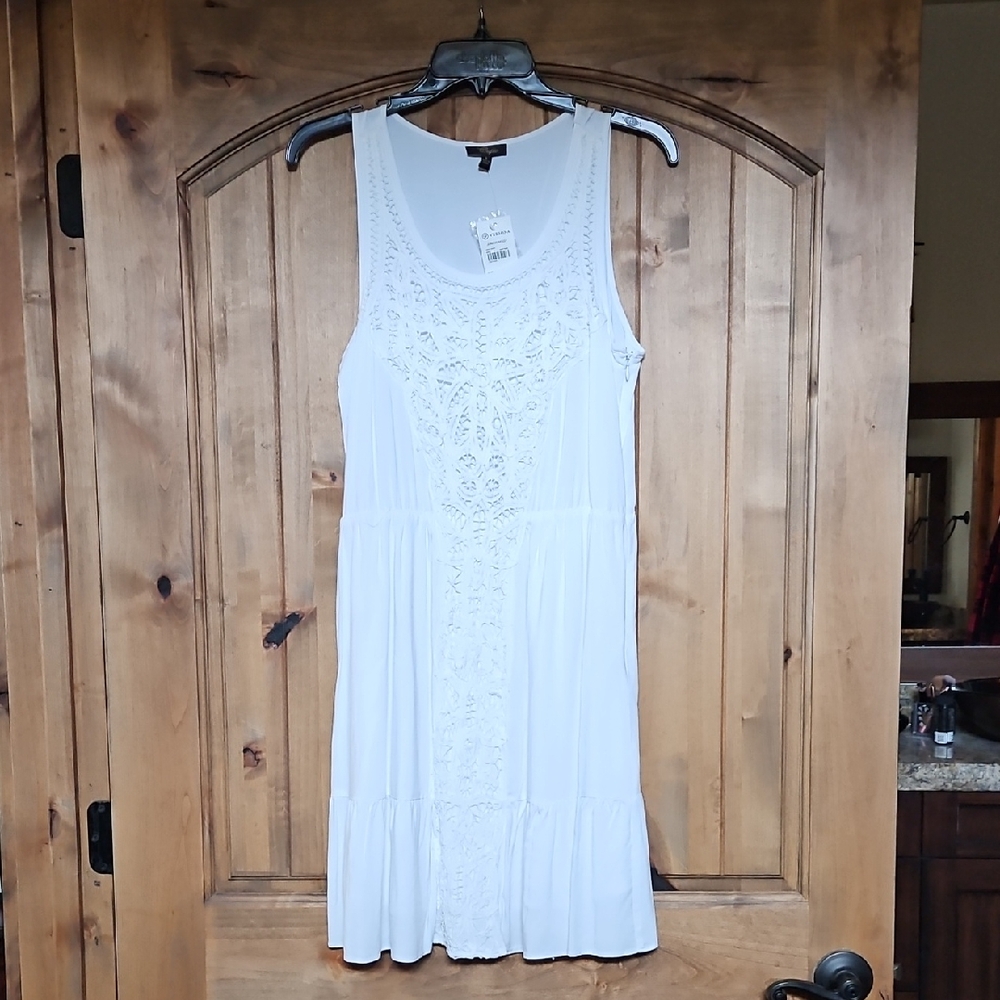 Versona White Midi Dress